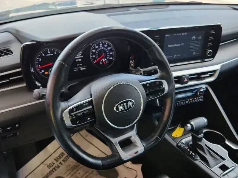 Used 2021 Kia K5 GT-Line AWD/4WD image 9