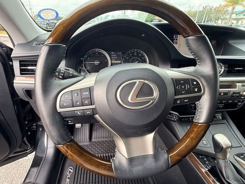 Used 2017 Lexus ES 350 ES 350 image 31