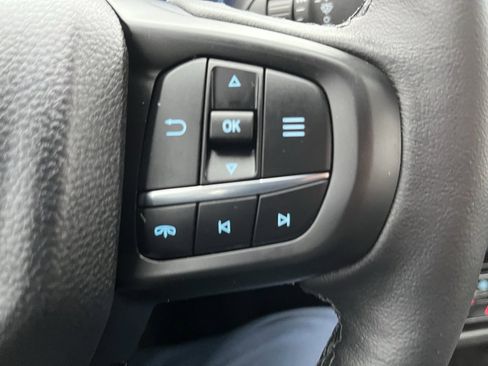 Used 2024 Ford Ranger Lariat w/ FX4 Off-Road Package image 17