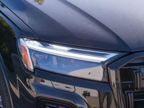 New 2026 Audi Q7 2.0T Premium image 4