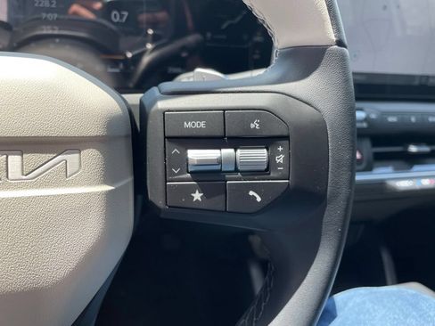 Used 2025 Kia K4 GT-Line w/ GT-Line Sunroof Package FWD image 26