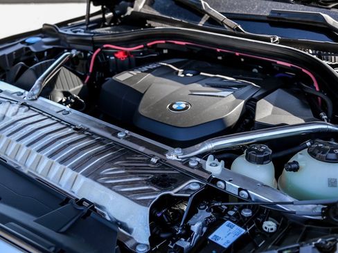 Used 2026 BMW X3 xDrive30 w/ Premium Package image 25