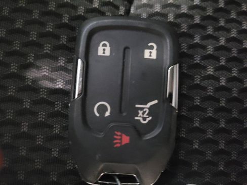 Used 2023 GMC Terrain SLE w/ Driver Convenience Package AWD/4WD image 32