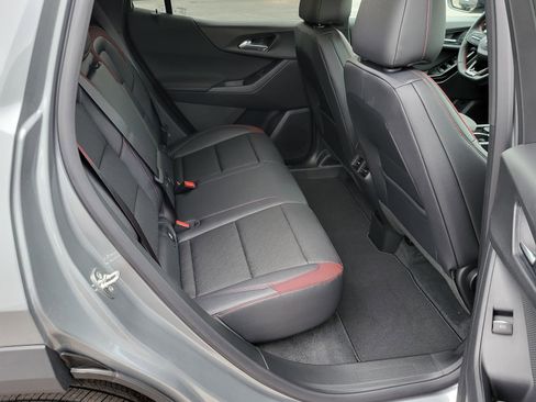 New 2026 Chevrolet Equinox RS image 11