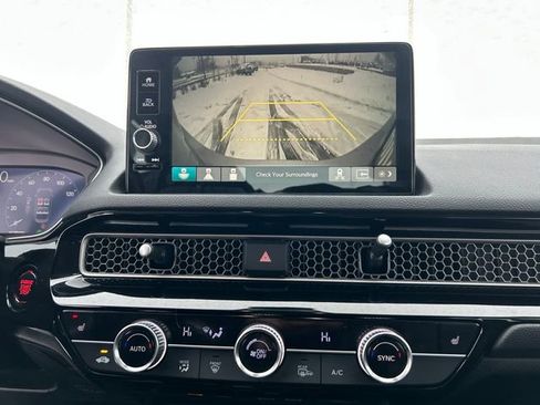 Used 2023 Honda Civic Touring image 18