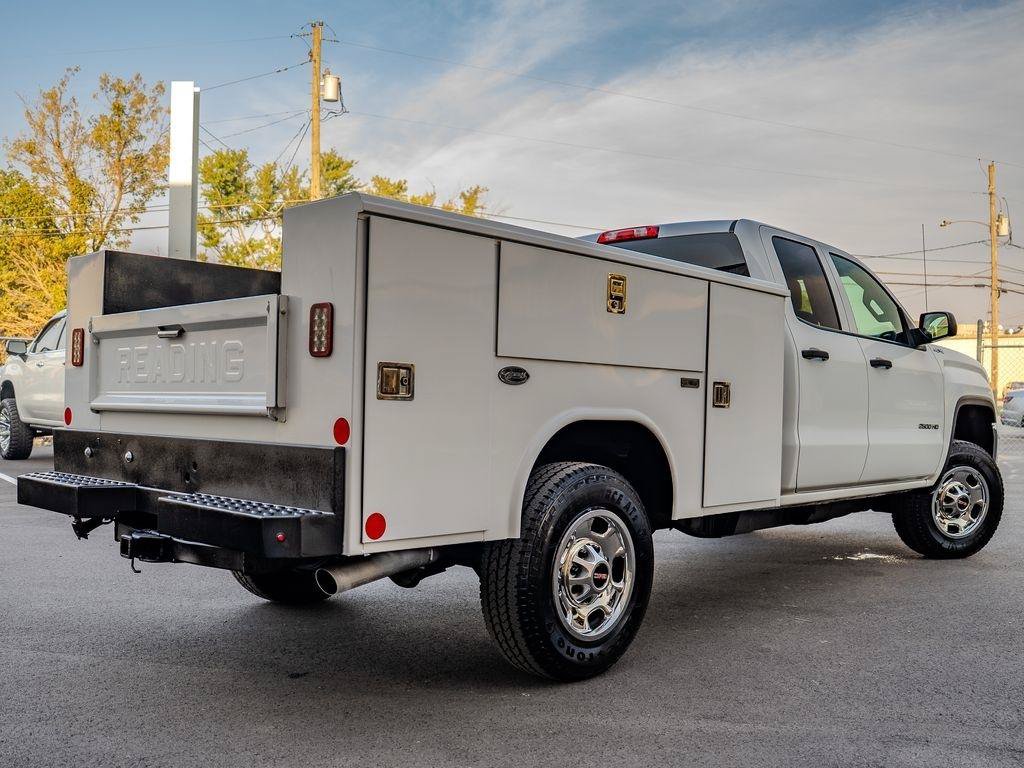 Used 2017 GMC Sierra 2500 4x4 Double Cab image 8