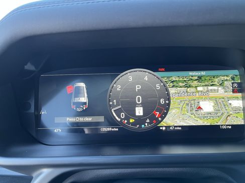 Certified 2024 Land Rover Defender 130 X-Dynamic SE image 19