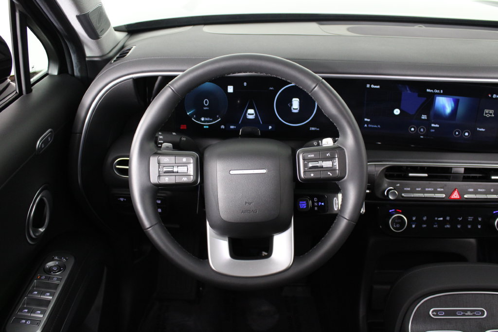 Certified 2026 Hyundai Palisade Limited FWD image 23