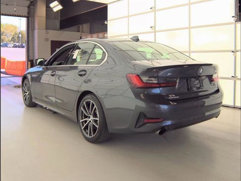 Used 2020 BMW 330i xDrive Sedan w/ Convenience Package AWD/4WD image 3