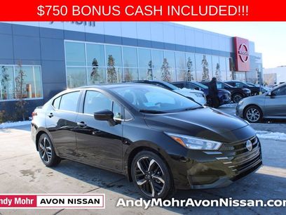 New 2025 Nissan Versa SR w/ Trunk Package