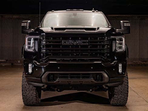 Used 2023 GMC Sierra 3500 SLT w/ SLT Premium Package AWD/4WD image 2