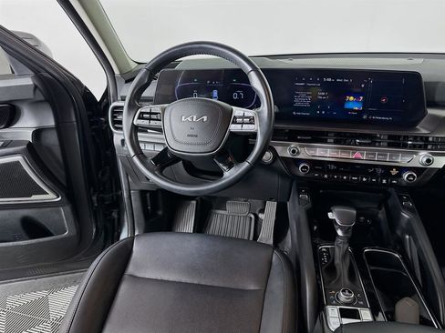Certified 2023 Kia Telluride S image 24