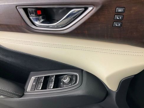 Used 2022 Subaru Ascent Touring image 15