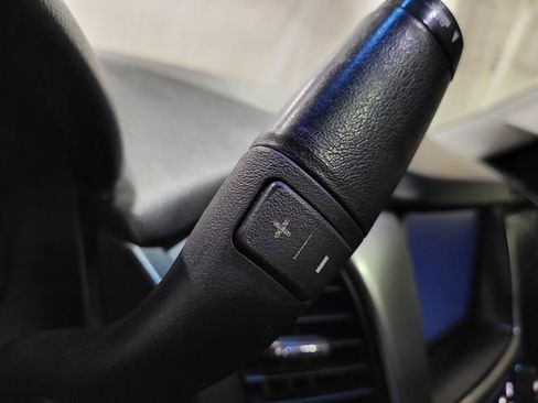 Used 2015 Chevrolet Tahoe LTZ image 41