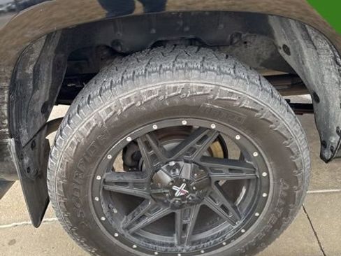 Used 2014 Toyota Tundra SR5 w/ SR5 Upgrade Package image 16