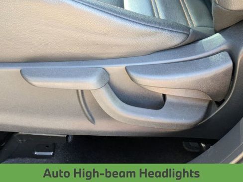 Used 2020 Nissan Kicks SR w/ SR Premium Package image 17