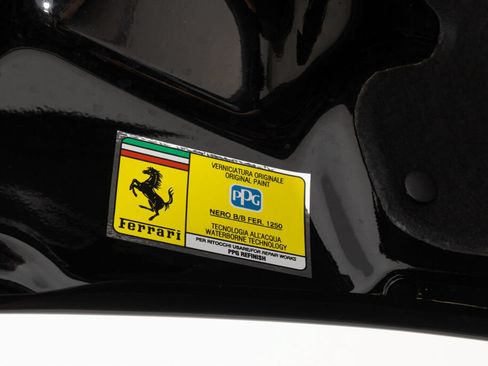 Used 2025 Ferrari Purosangue AWD/4WD image 28