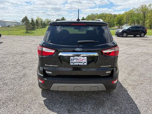 Used 2019 Ford EcoSport Titanium FWD image 4