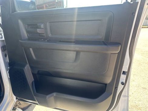 Used 2014 RAM 2500 Tradesman w/ Chrome Appearance Group image 7