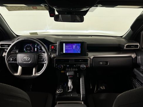 Certified 2025 Toyota 4Runner TRD Off-Road image 24