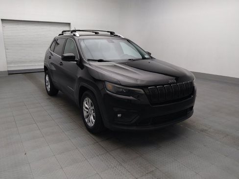 Used 2019 Jeep Cherokee Latitude w/ Popular Appearance Group FWD image 13