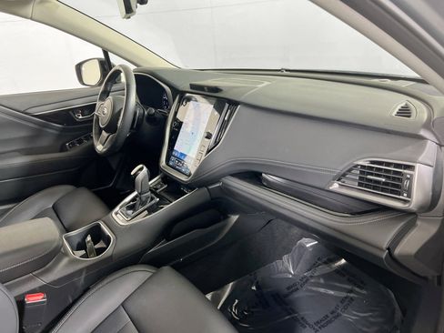 Used 2023 Subaru Outback Limited image 28