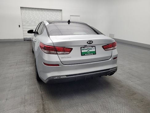 Used 2019 Kia Optima LX w/ LX Premium Package image 6