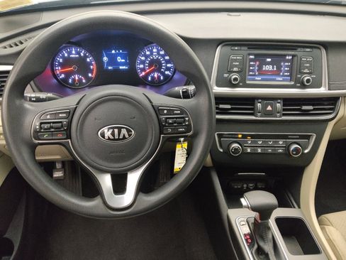 Used 2017 Kia Optima LX w/ Driver Convenience Package FWD image 22