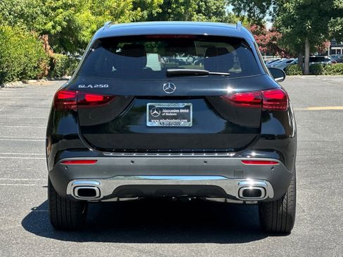 Certified 2025 Mercedes-Benz GLA 250 image 4
