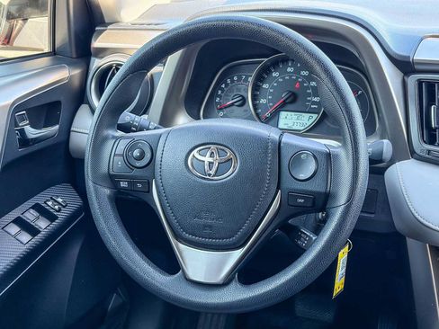 Used 2015 Toyota RAV4 XLE AWD/4WD image 14