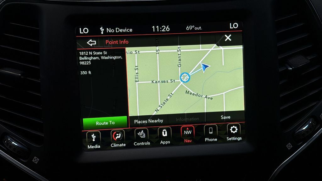 Used 2023 Jeep Cherokee Altitude Lux AWD/4WD image 29