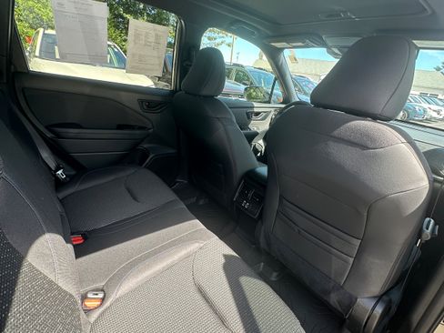 Used 2025 Subaru Forester Premium AWD/4WD image 12