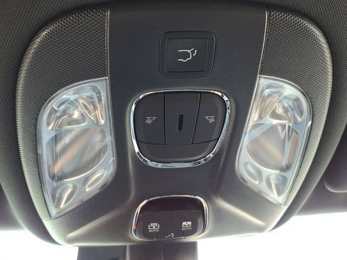 New 2026 Jeep Compass Trailhawk w/ Sun, Sound & Navigation Group AWD/4WD image 10