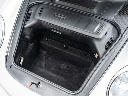 Used 2005 Porsche 911 Carrera RWD image 19