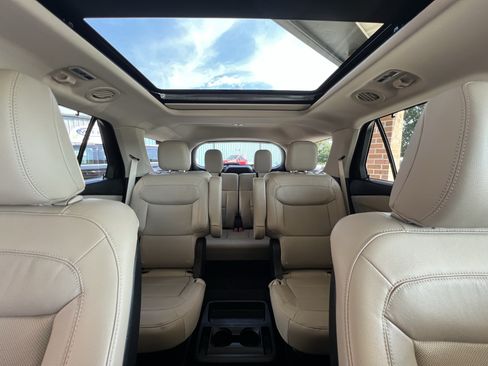 Used 2020 Ford Explorer Limited AWD/4WD image 14