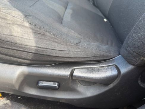 Used 2012 Ford Escape XLT w/ Class II Trailer Towing Pkg image 8