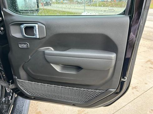 New 2026 Jeep Wrangler Sport AWD/4WD image 22