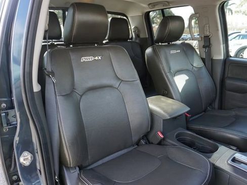 Used 2017 Nissan Frontier PRO-4X w/ Pro-4x Luxury Package image 2