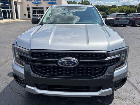 Used 2024 Ford Ranger XLT AWD/4WD image 3