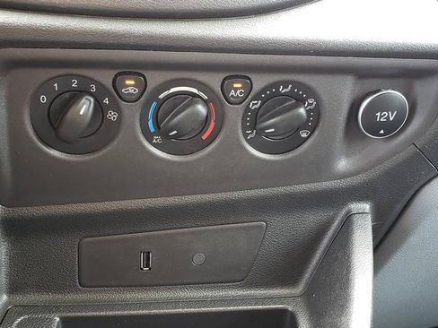 Used 2019 Ford Transit 350 XL RWD image 22