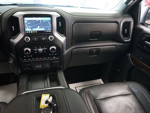 Used 2019 GMC Sierra 1500 SLT w/ SLT Premium Plus Package AWD/4WD image 13