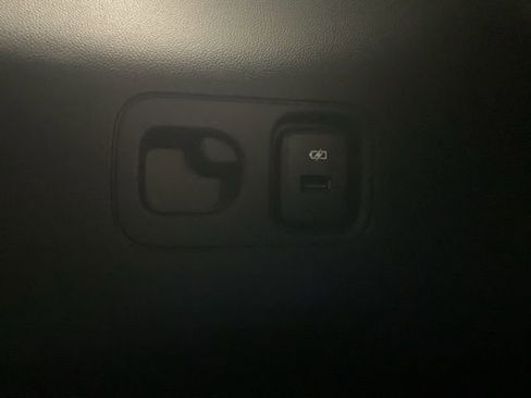 Certified 2022 GMC Acadia SLE AWD/4WD image 31