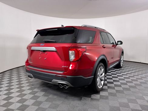 Used 2023 Ford Explorer Platinum w/ Technology Package image 19