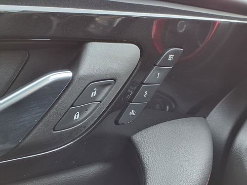 Used 2025 Chevrolet Blazer RS w/ Driver Confidence II Package image 28