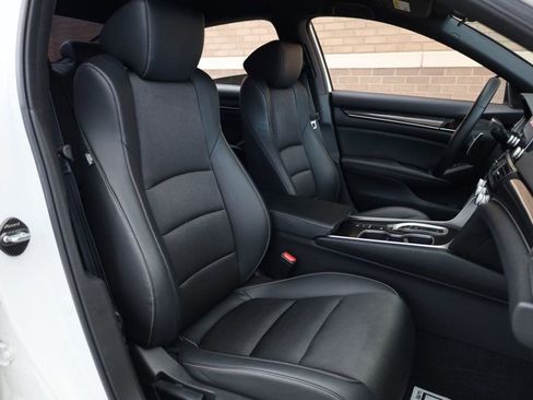 Used 2022 Honda Accord Sport image 25