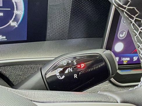 New 2026 Volkswagen Tiguan S image 17