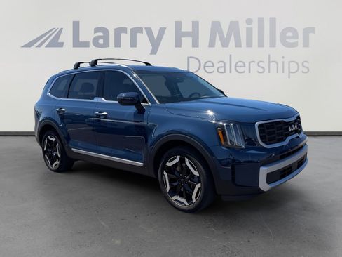 Used 2025 Kia Telluride S AWD/4WD image 7