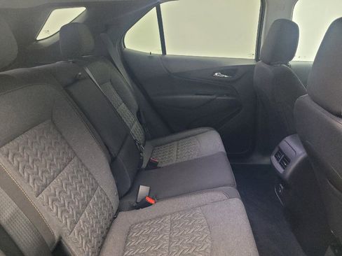 Used 2024 Chevrolet Equinox LT FWD image 19