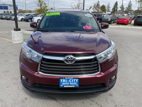 Used 2015 Toyota Highlander XLE AWD/4WD image 12