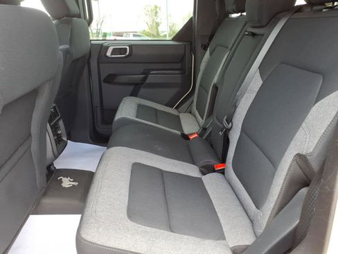 Used 2025 Ford Bronco Big Bend AWD/4WD image 13